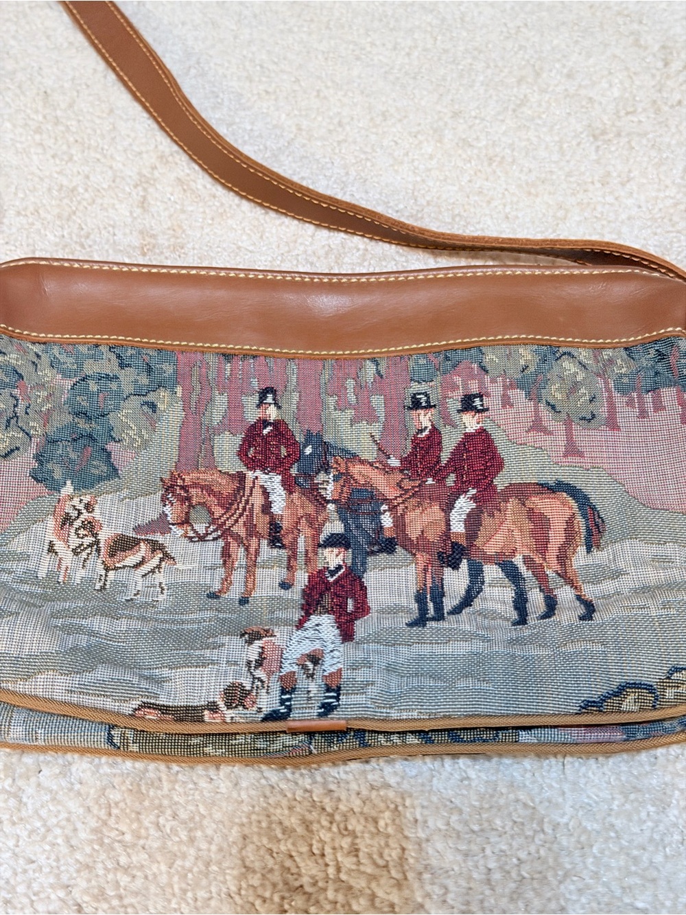 Vintage Orvis Equestrian Tapestry Crossbody Bag Horse Hunt Leather Trim - Picture 2 of 8